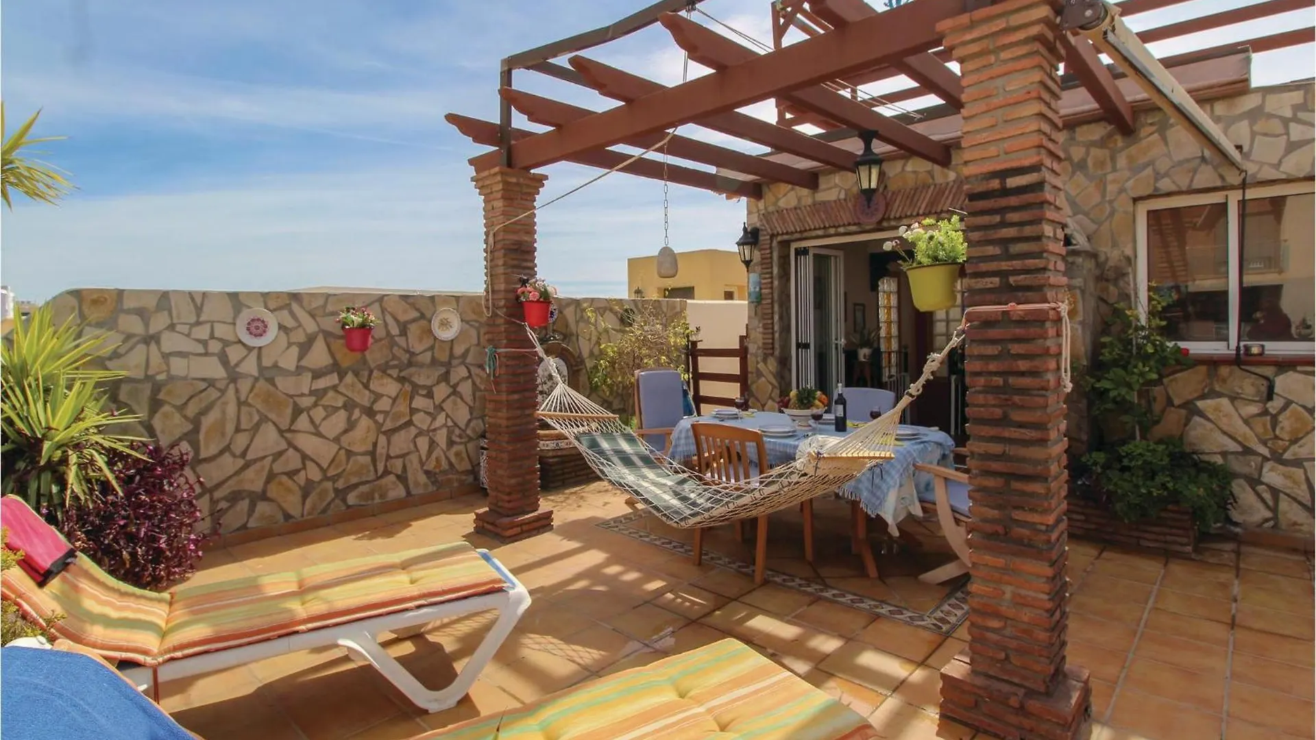 2 Bedroom Gorgeous Apartment In Nerja